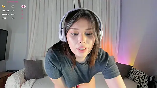 Mellovely online show from 11-19-25, 02:39