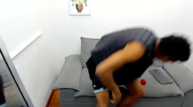 Snapshot of dominic_hot69 chatting on 01-13-25, 06:06 dominic hot69 online show from 01-13-25, 06:06