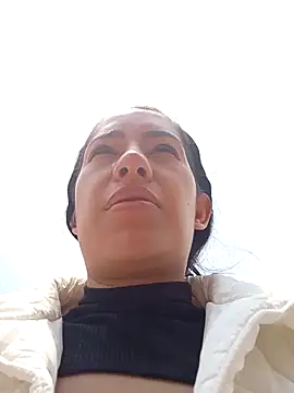 Sofi hot 4m online show from 03-25-26, 05:23