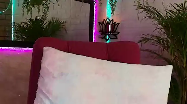 Snapshot of _mamush chatting on 03-07-25, 04:13  mamush online show from 03-07-25, 04:13