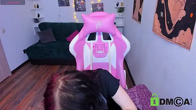 ElizaNik  online show from 02-15-25, 09:49