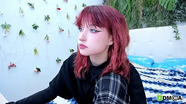 ElizaNik  online show from 04-10-26, 11:34