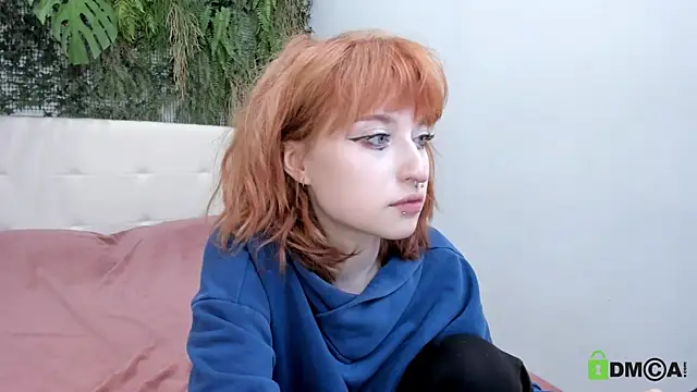 ElizaNik  online show from 10-18-25, 09:28