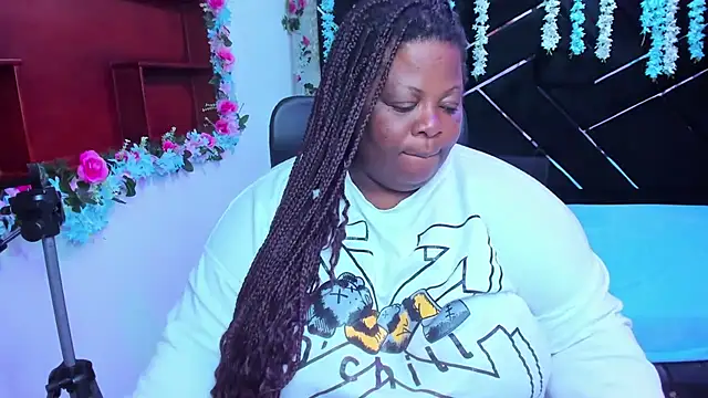 rocio bbw  online show from 11-22-25, 08:40