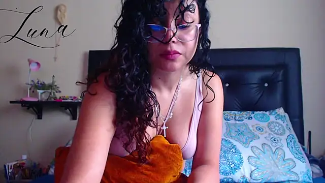 Lunavega1 online show from 03-23-26, 07:25