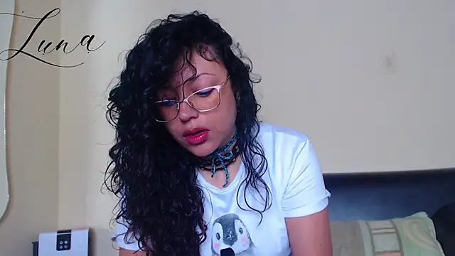 Lunavega1 online show from 02-25-26, 05:35