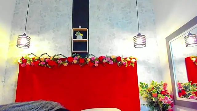 Snapshot of SilvannaFit chatting on 07-01-26, 11:32 SilvannaFit online show from 07-01-26, 11:32