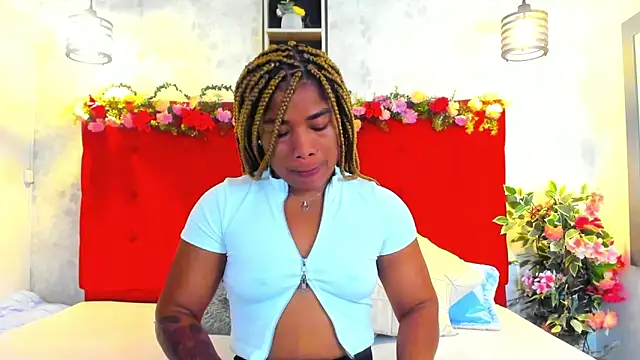 SilvannaFit online show from 02-21-26, 09:00