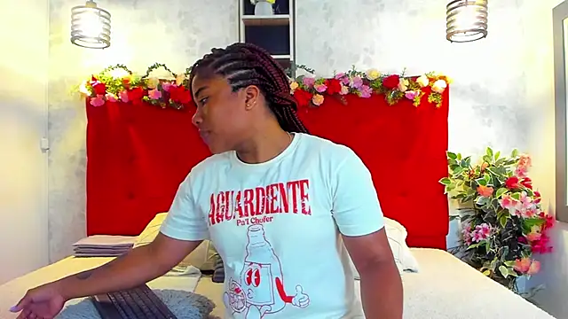 SilvannaFit online show from 03-24-26, 11:43