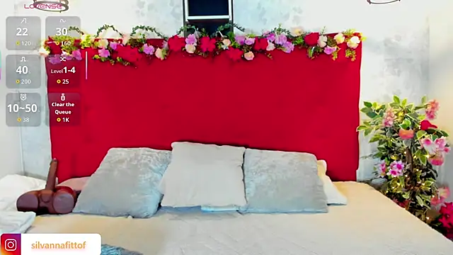 SilvannaFit online show from 12-16-25, 12:09