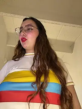 Snapshot of CANDYXXX- chatting on 07-04-26, 04:30 CANDYXXX- online show from 07-04-26, 04:30