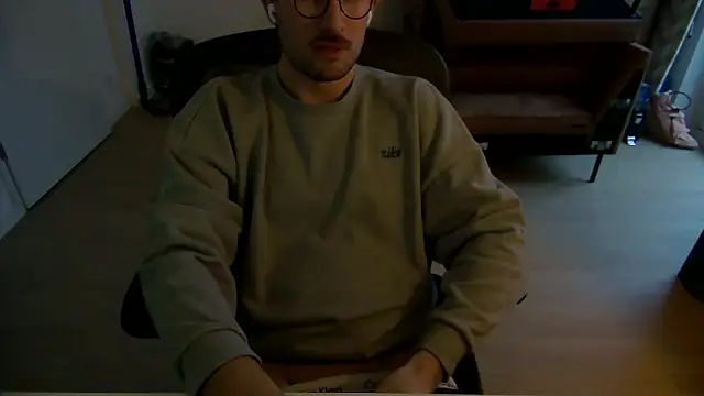 taallguyy 196 online show from 01-14-26, 03:26