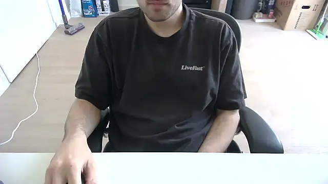 taallguyy 196 online show from 03-22-26, 09:11