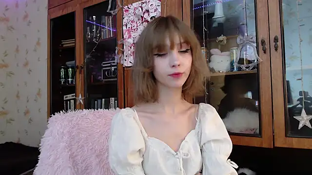 Snapshot of cloudgirrl chatting on 01-29-25, 06:07 cloudgirrl online show from 01-29-25, 06:07