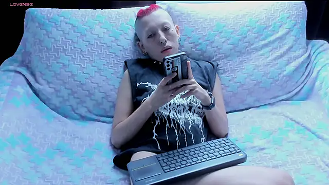 lnxmst online show from 03-18-26, 04:52