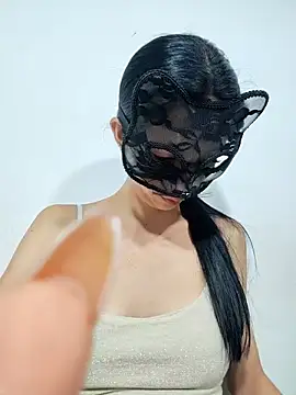 Estrella-Wicked online show from 12-05-24, 02:37