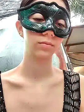 Estrella-Wicked online show from 01-10-25, 01:31