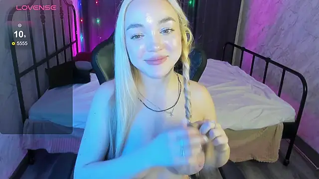 Christy Little online show from 02-27-25, 11:28
