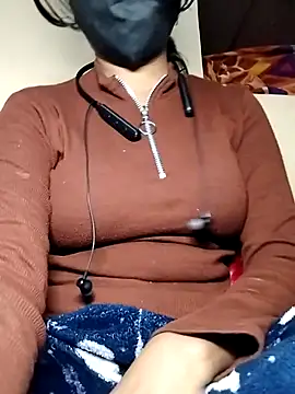 Snapshot of Shivani_Tivari chatting on 01-08-26, 09:04 Shivani Tivari online show from 01-08-26, 09:04