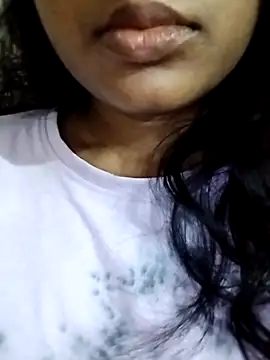 Snapshot of Shivani_Tivari chatting on 03-01-26, 09:20 Shivani Tivari online show from 03-01-26, 09:20