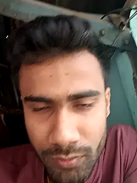 Snapshot of Skinny_Bigass_23 chatting on 03-09-25, 05:33 Skinny Bigass 23 online show from 03-09-25, 05:33