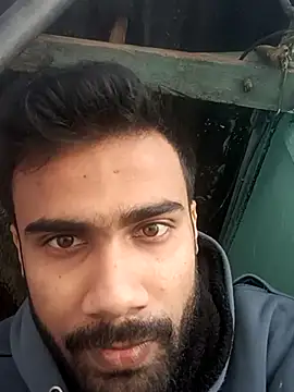 Snapshot of Skinny_Bigass_23 chatting on 12-18-25, 05:34 Skinny Bigass 23 online show from 12-18-25, 05:34