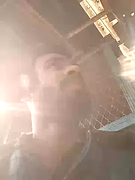 Snapshot of Skinny_Bigass_23 chatting on 12-23-25, 06:56 Skinny Bigass 23 online show from 12-23-25, 06:56