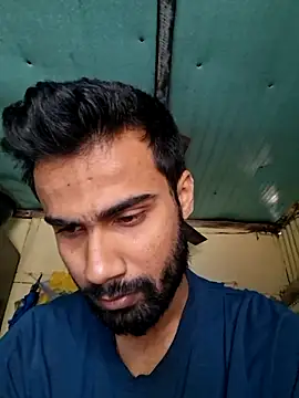 Snapshot of Skinny_Bigass_23 chatting on 11-11-25, 06:30 Skinny Bigass 23 online show from 11-11-25, 06:30