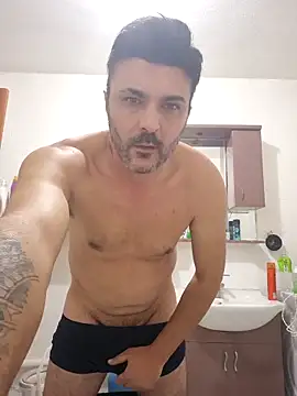 hot man eray online show from 11-27-25, 07:36