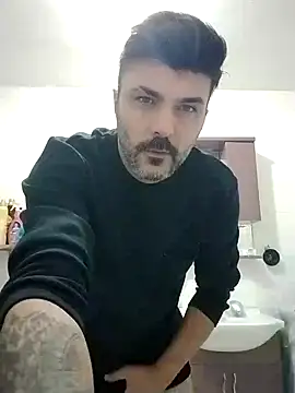 hot man eray online show from 11-11-25, 05:30