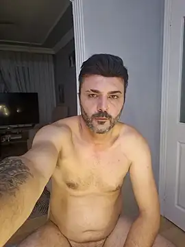 hot man eray online show from 12-04-25, 04:28