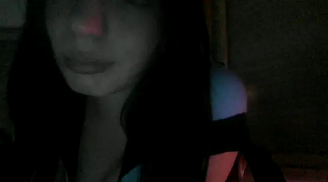 Snapshot of candycamiila chatting on 03-18-25, 06:06 candycamiila online show from 03-18-25, 06:06