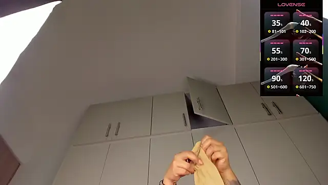 Snapshot of ariana_nix chatting on 02-11-26, 11:59 ariana nix online show from 02-11-26, 11:59