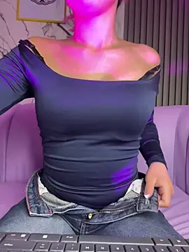 Aaliyah Salma online show from 05-27-26, 02:08