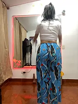 Snapshot of Goddess-Love- chatting on 07-01-26, 10:15 Goddess-Love- online show from 07-01-26, 10:15
