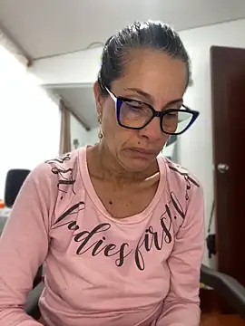 Snapshot of Goddess-Love- chatting on 05-17-26, 11:10 Goddess-Love- online show from 05-17-26, 11:10