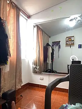 Snapshot of Goddess-Love- chatting on 06-30-26, 01:44 Goddess-Love- online show from 06-30-26, 01:44
