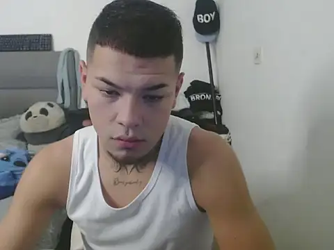 MarceloMilk online show from 09-10-25, 10:03