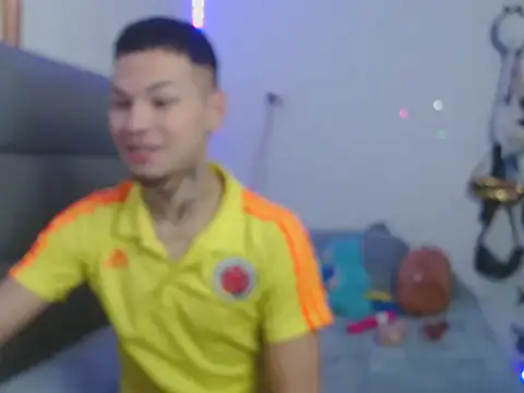 MarceloMilk online show from 10-20-25, 03:30