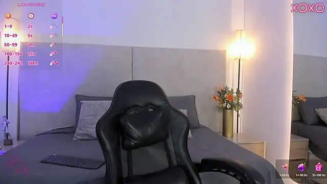 Saori newman online show from 04-14-26, 11:48