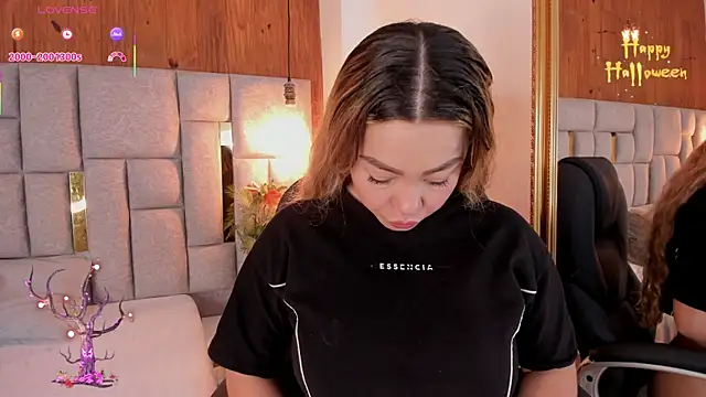 Saori newman online show from 10-25-25, 11:53