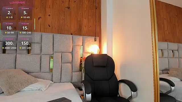 Saori newman online show from 09-30-25, 12:00