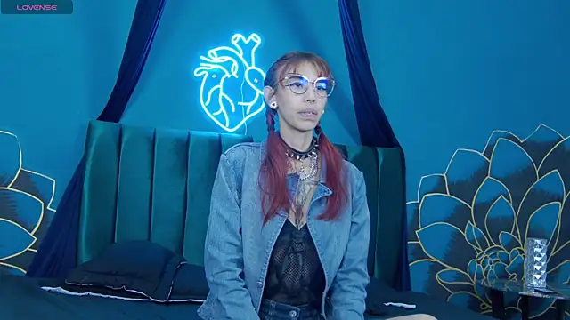 Lunamistyc online show from 11-27-25, 07:58