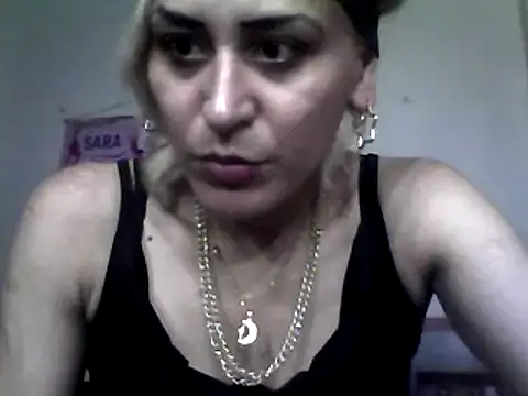 ariana crazzy online show from 02-11-25, 04:11