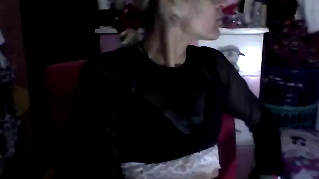 ariana crazzy online show from 12-04-25, 12:04