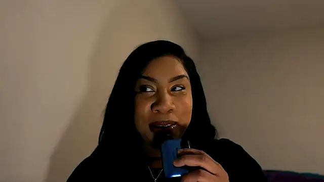 RoxiesObsession online show from 02-28-25, 02:53