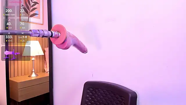 Snapshot of sexy_mich_18 chatting on 02-17-26, 08:06 sexy mich 18 online show from 02-17-26, 08:06