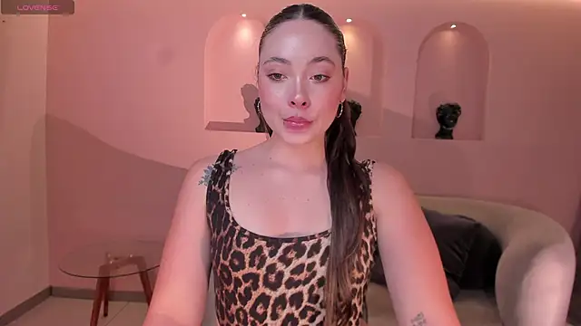 AlinaKravitz online show from 01-05-26, 05:27