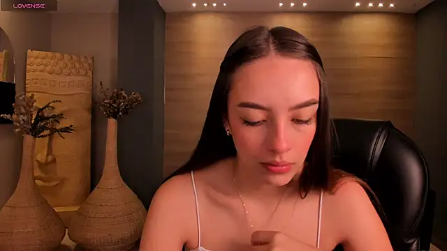 Snapshot of KaiaFerreira chatting on 03-13-25, 12:02 KaiaFerreira online show from 03-13-25, 12:02