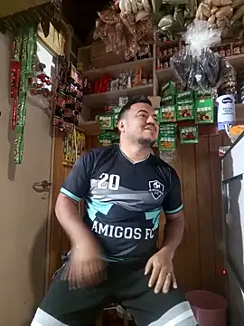 Snapshot of TheBriiaand30 chatting on 12-21-25, 04:52 TheBriiaand30 online show from 12-21-25, 04:52